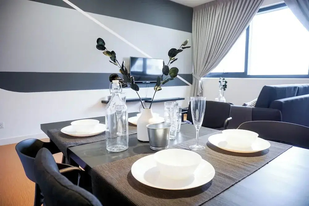 Photo - The Hub SS2 - Studio Suite Room