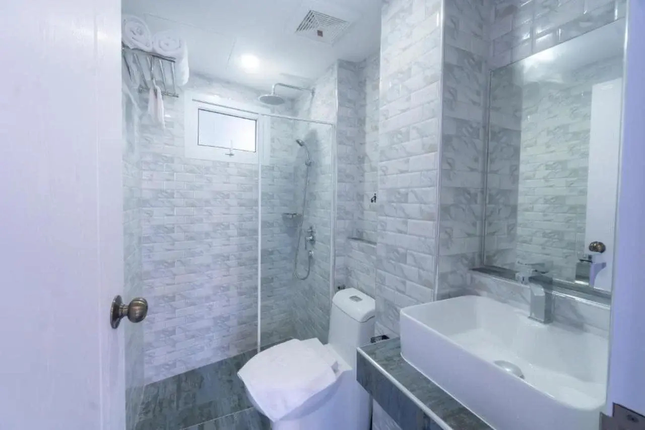 Photo - Spark Hotel - MRT Queen Sirikit - SHA Extra Plus Certified