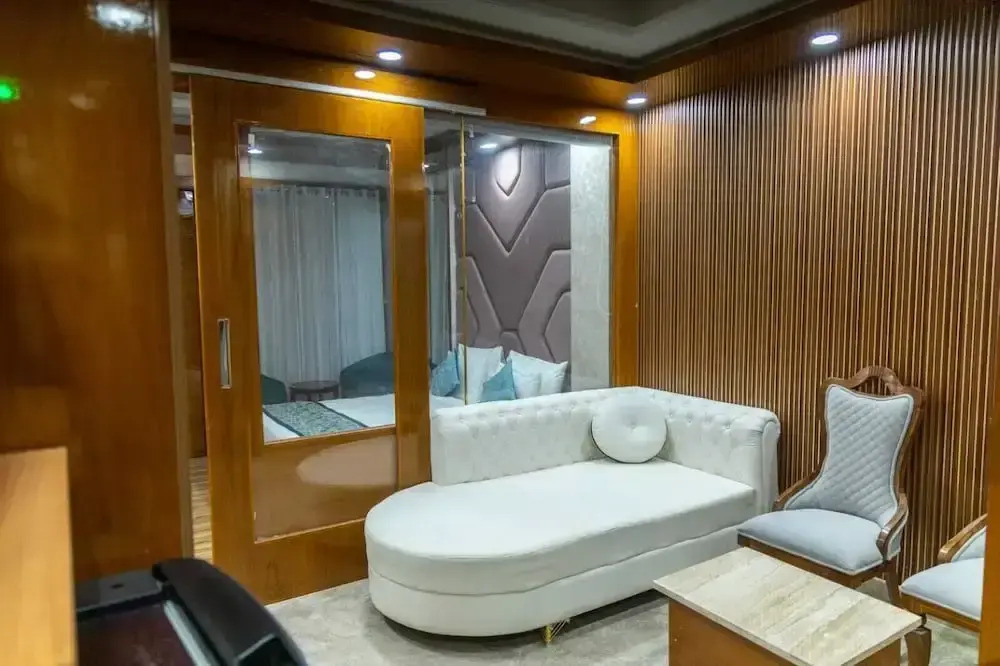 Foto - Platinum Service Apartment DLF Phase 3 Cyber City