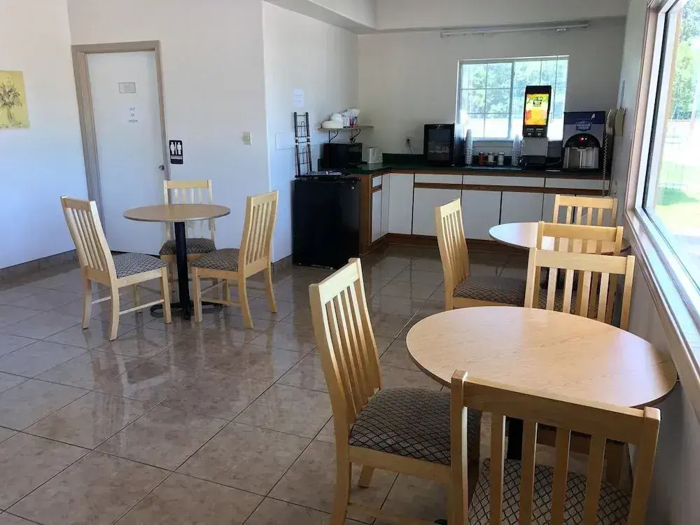 Photo - Luxury Inn & Suites Liberty
