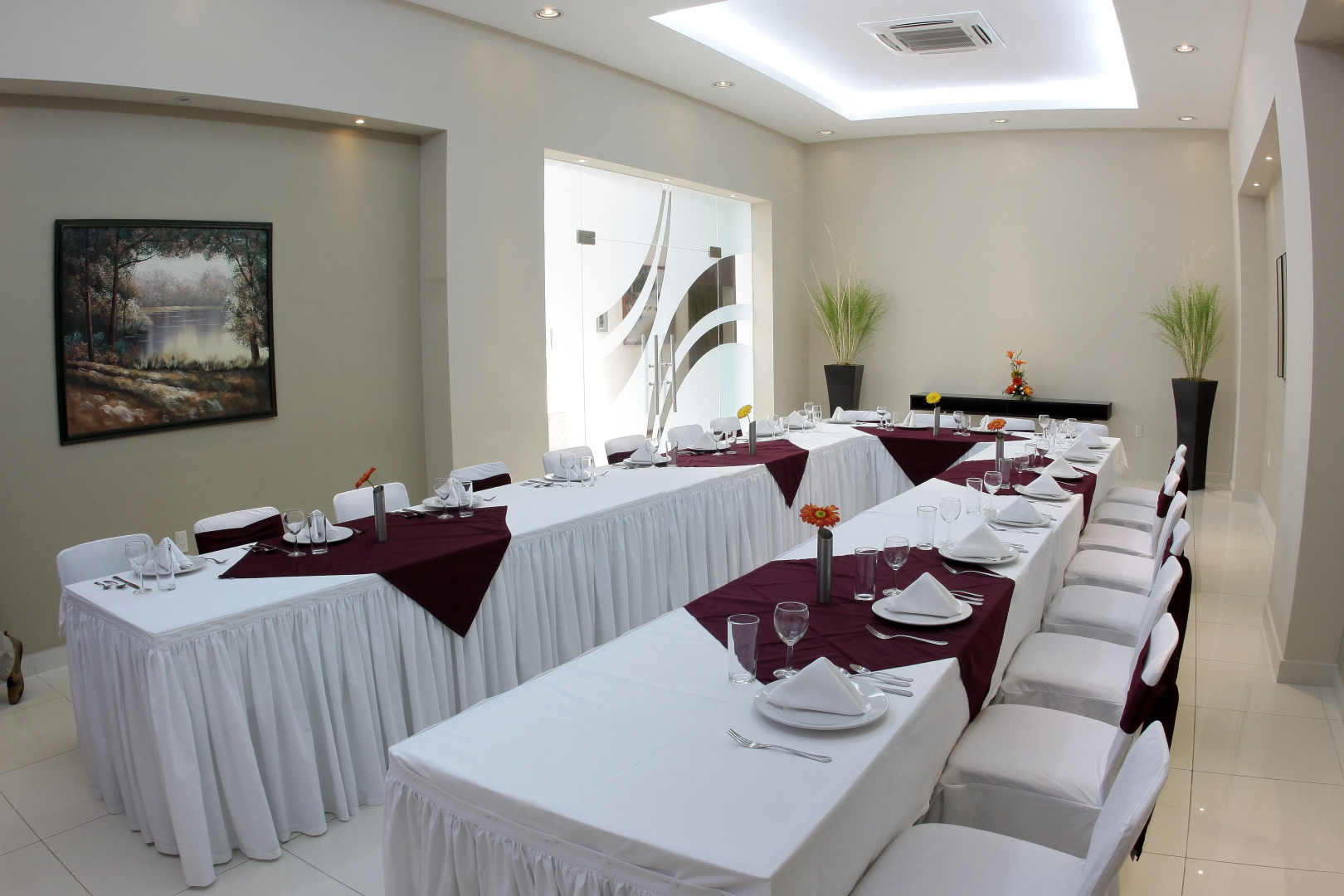 Photo - Hotel Fray Junipero Serra