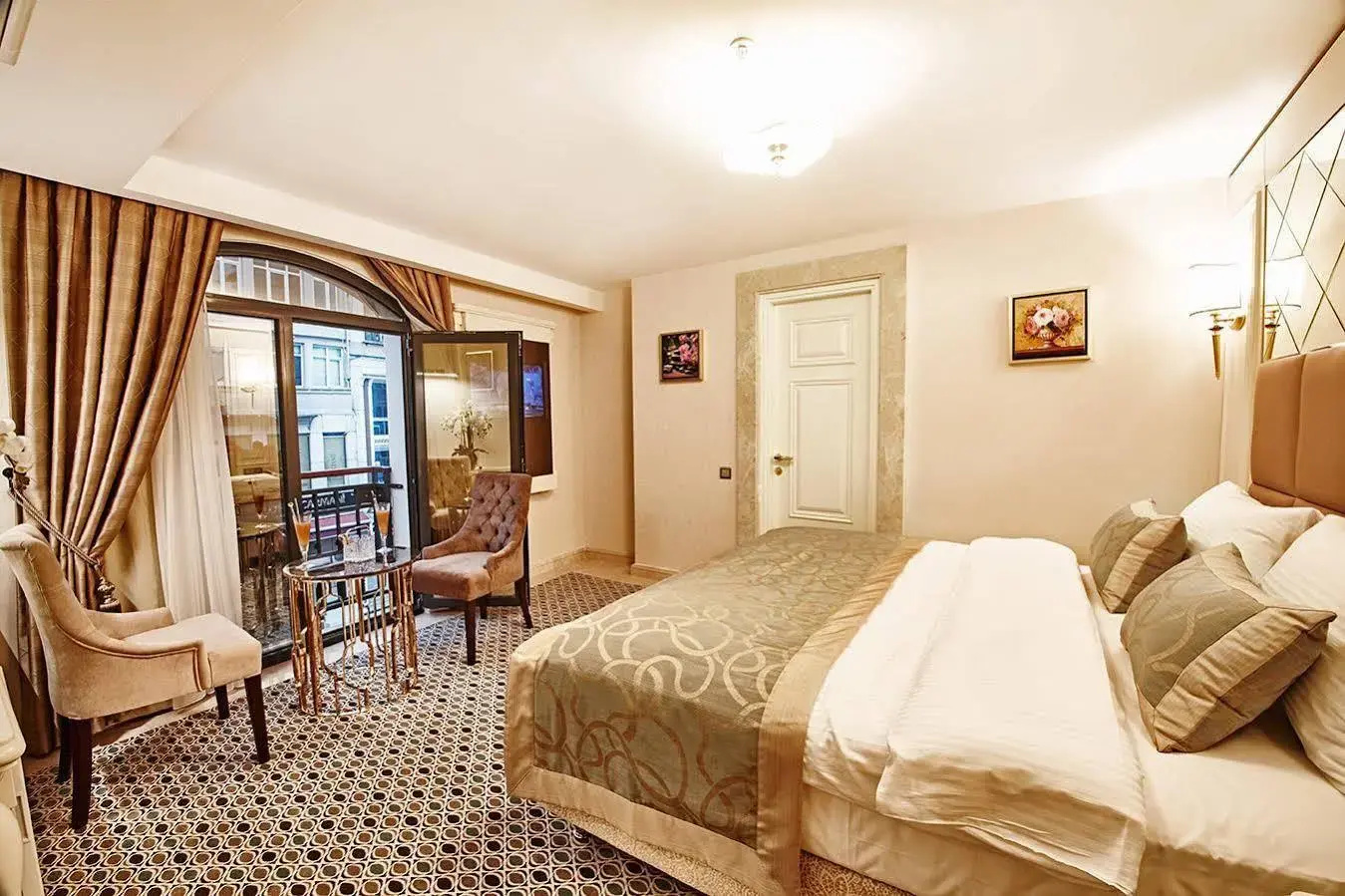 Photo - Paleria Hotel