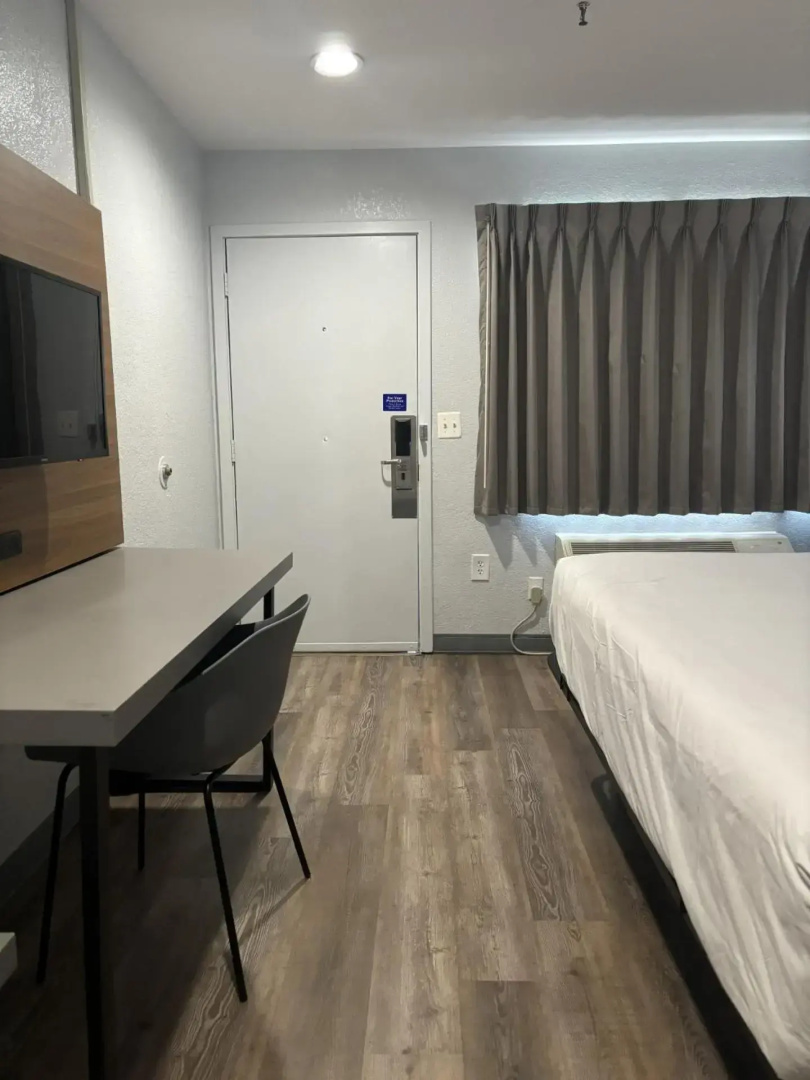 Foto - Motel 6-Santa Ana, CA
