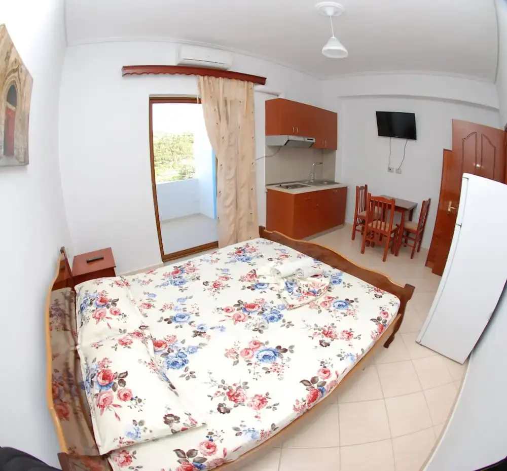 Photo - Vila Malo