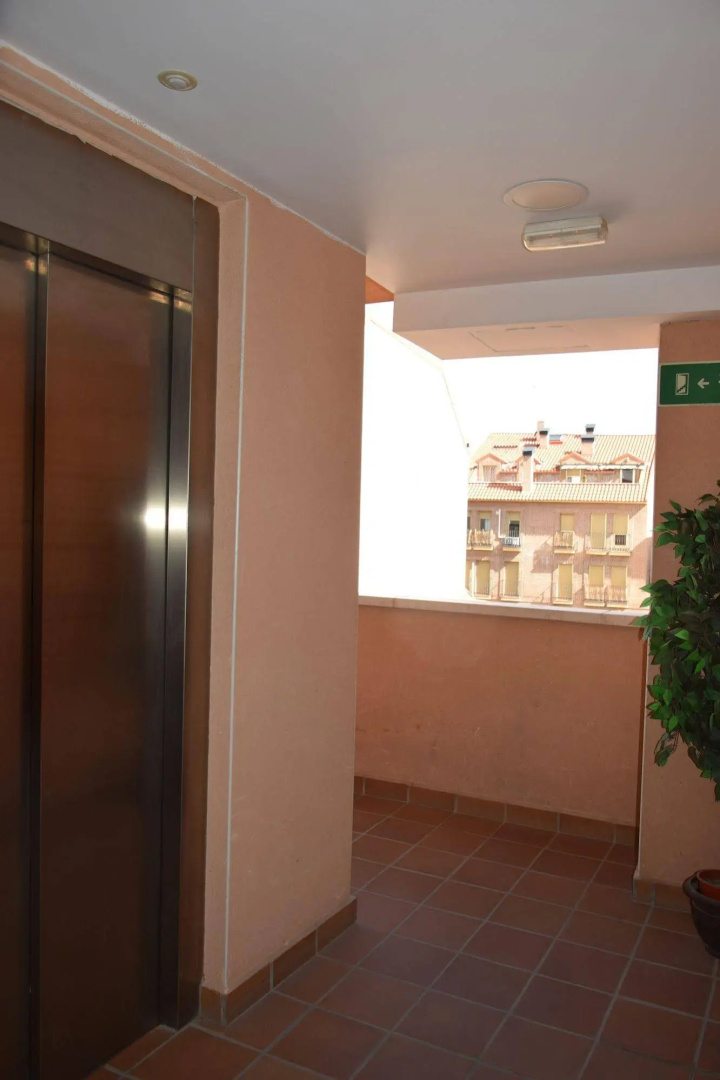 Photo - Hotel Complutense
