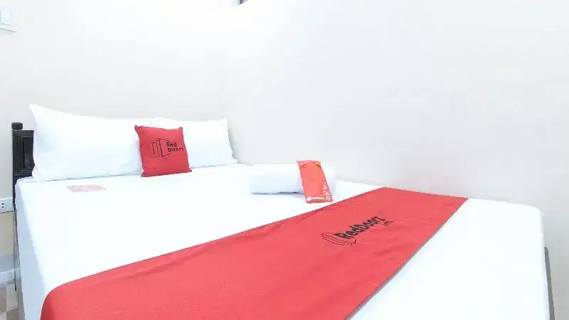 Foto - RedDoorz Plus at Canley Residential