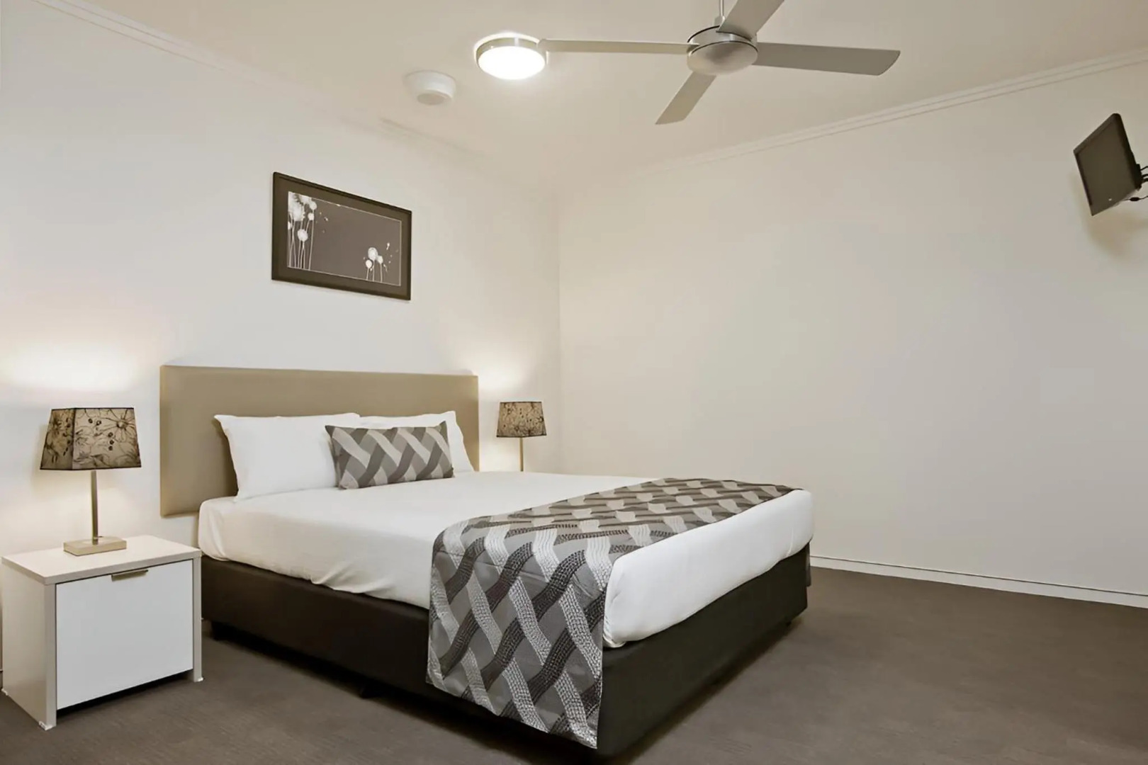 Photo - The Capitol Apartments