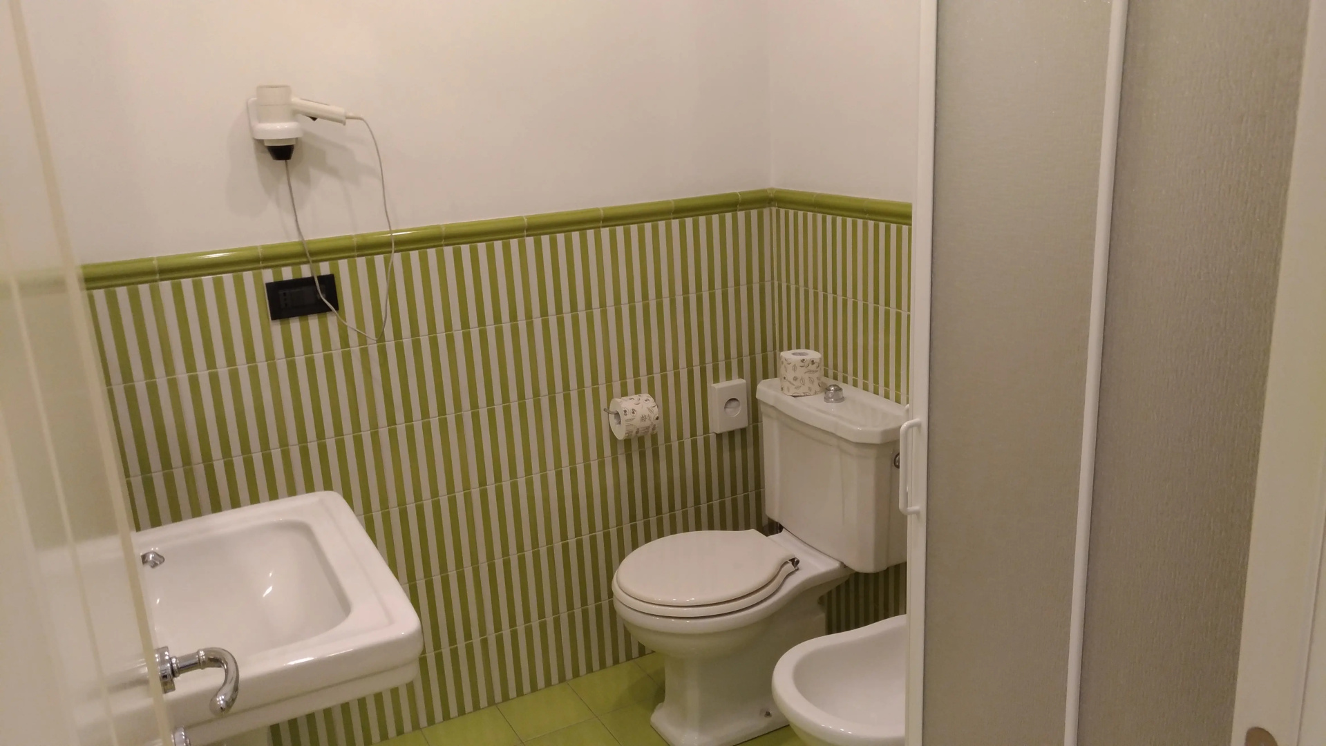 Photo - The Poet Hotel
