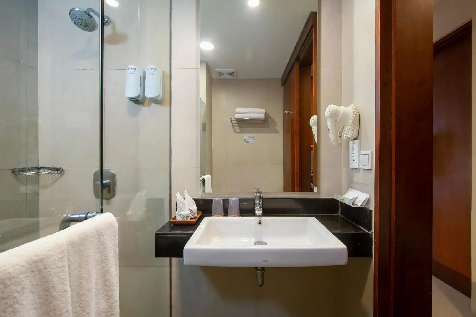 Photo - PrimeBiz Hotel Kuta