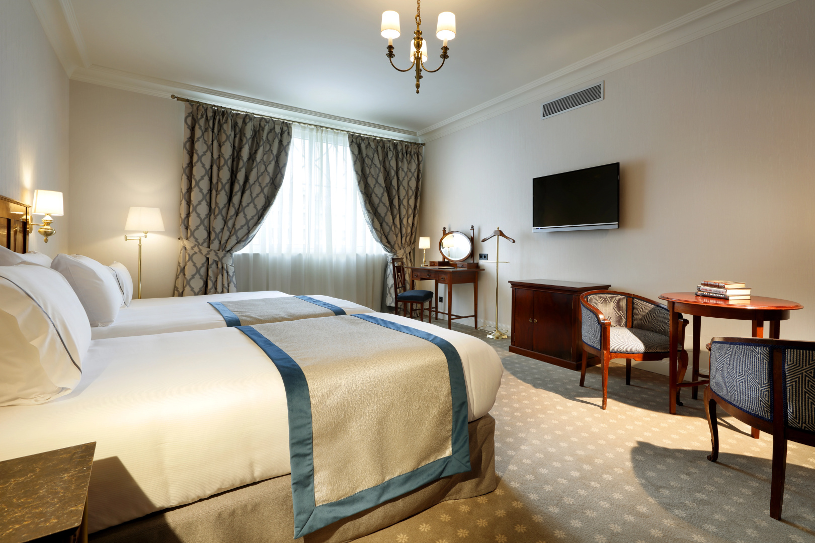Foto - Eurostars Hotel Real