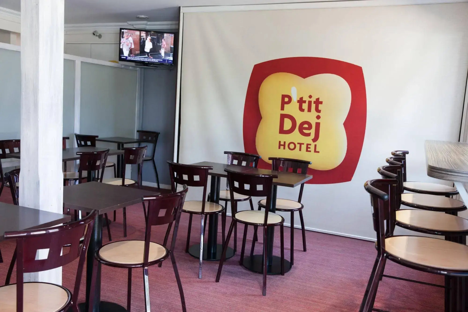 Photo - The Originals Access, Hôtel Bordeaux Lac