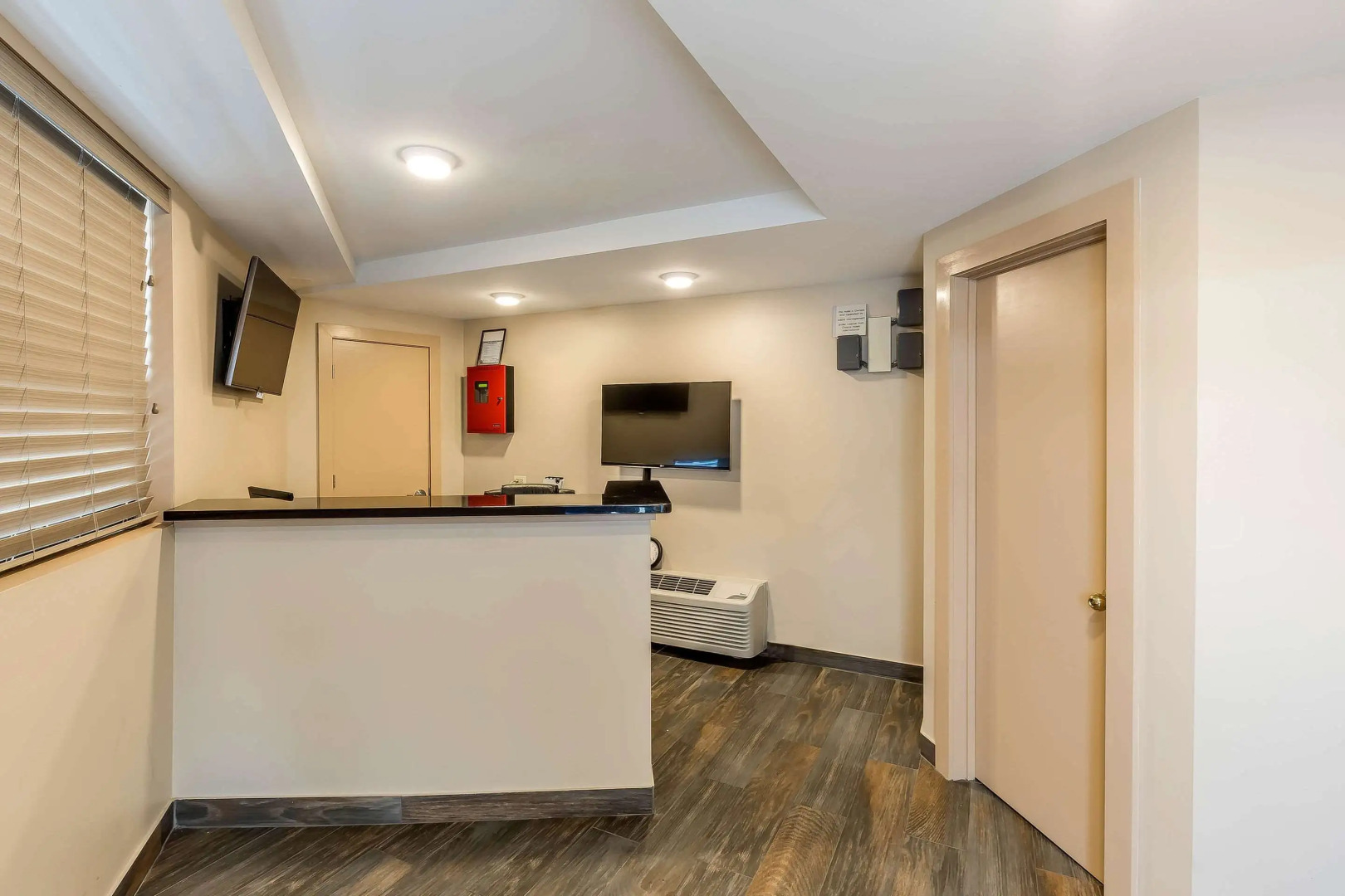 Photo - Rodeway Inn Chicago/Evanston