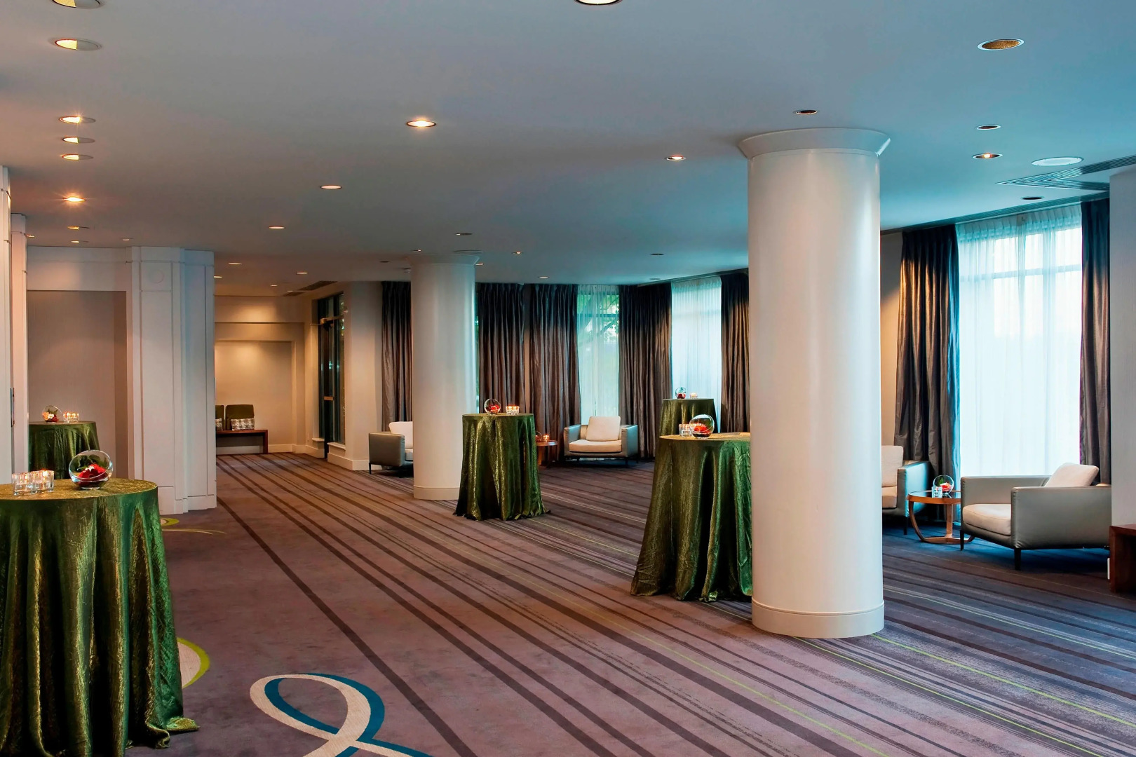 Photo - Delta Hotels by Marriott Victoria Ocean Pointe Resort