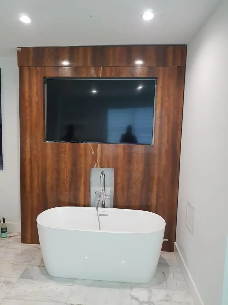 Photo - Renzzi On The Beach