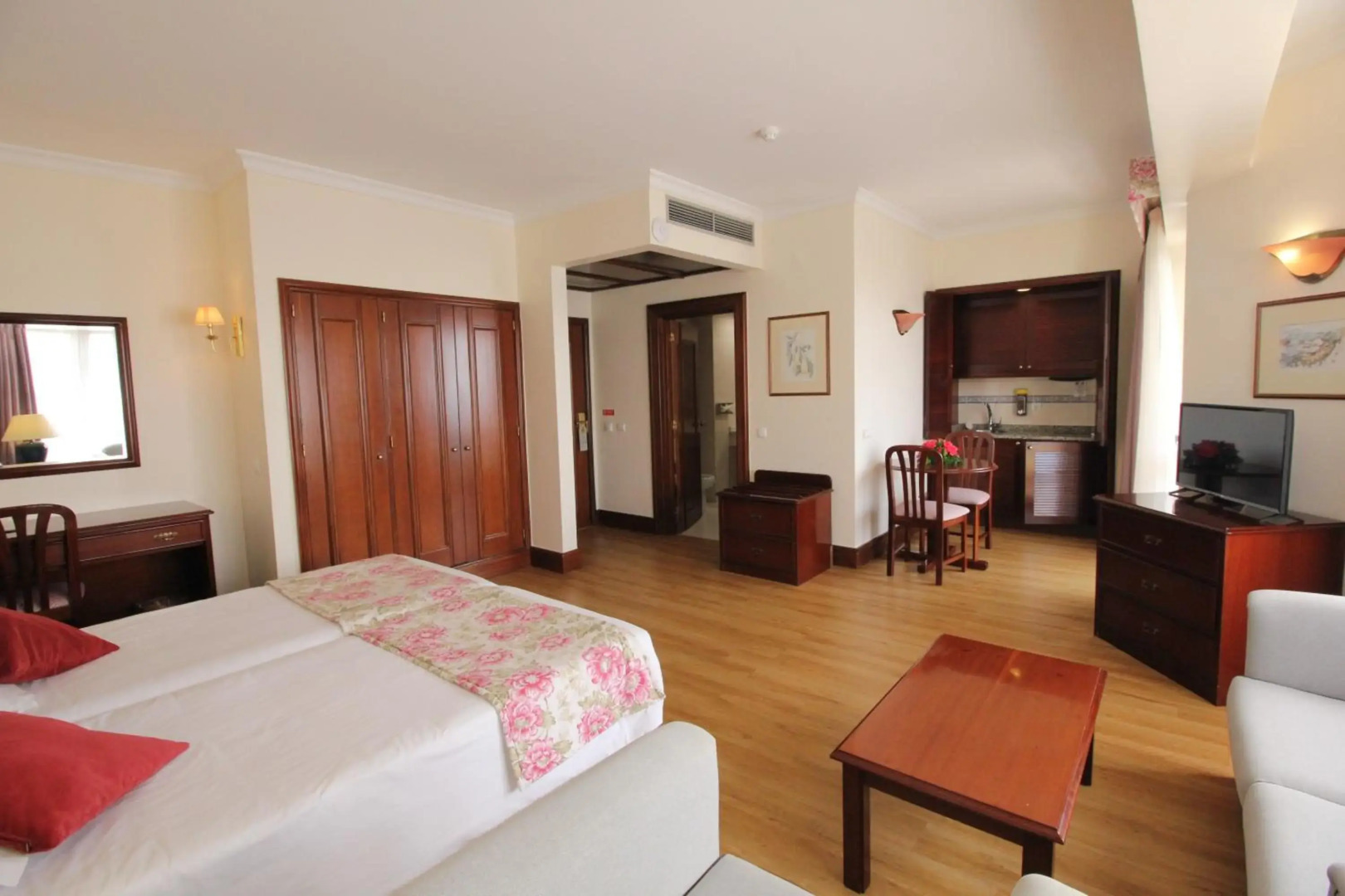 Foto - Suite Hotel Jardins Da Ajuda