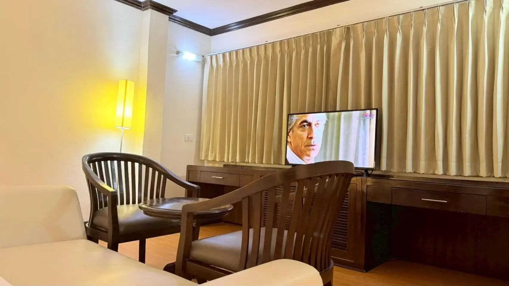 Photo - Grand Business Inn