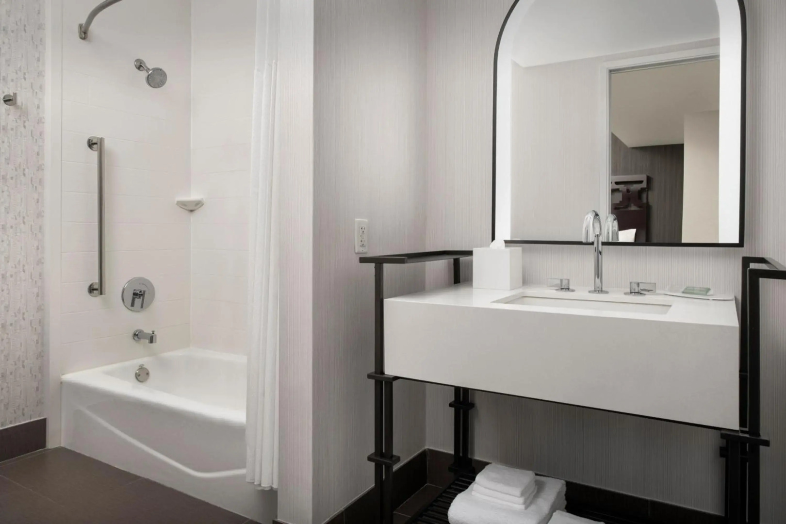 Photo - Courtyard by Marriott San Diego Downtown