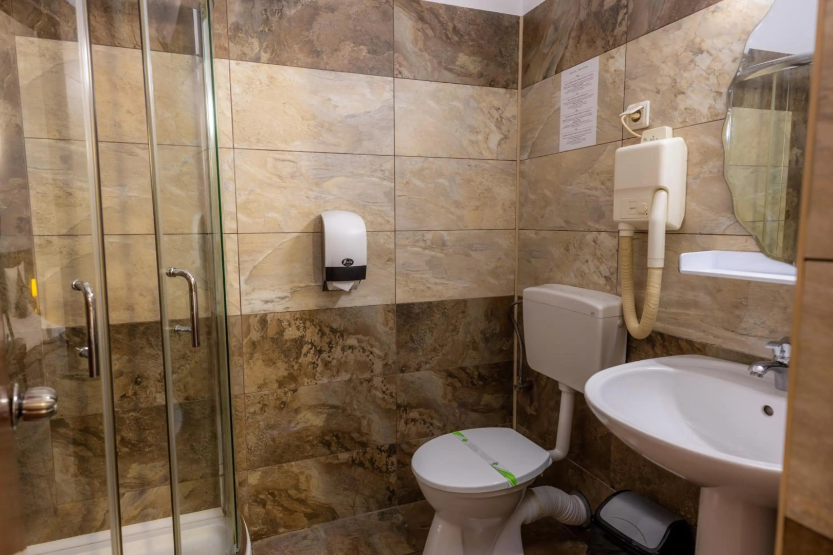 Foto - Hotel Sir Lujerului