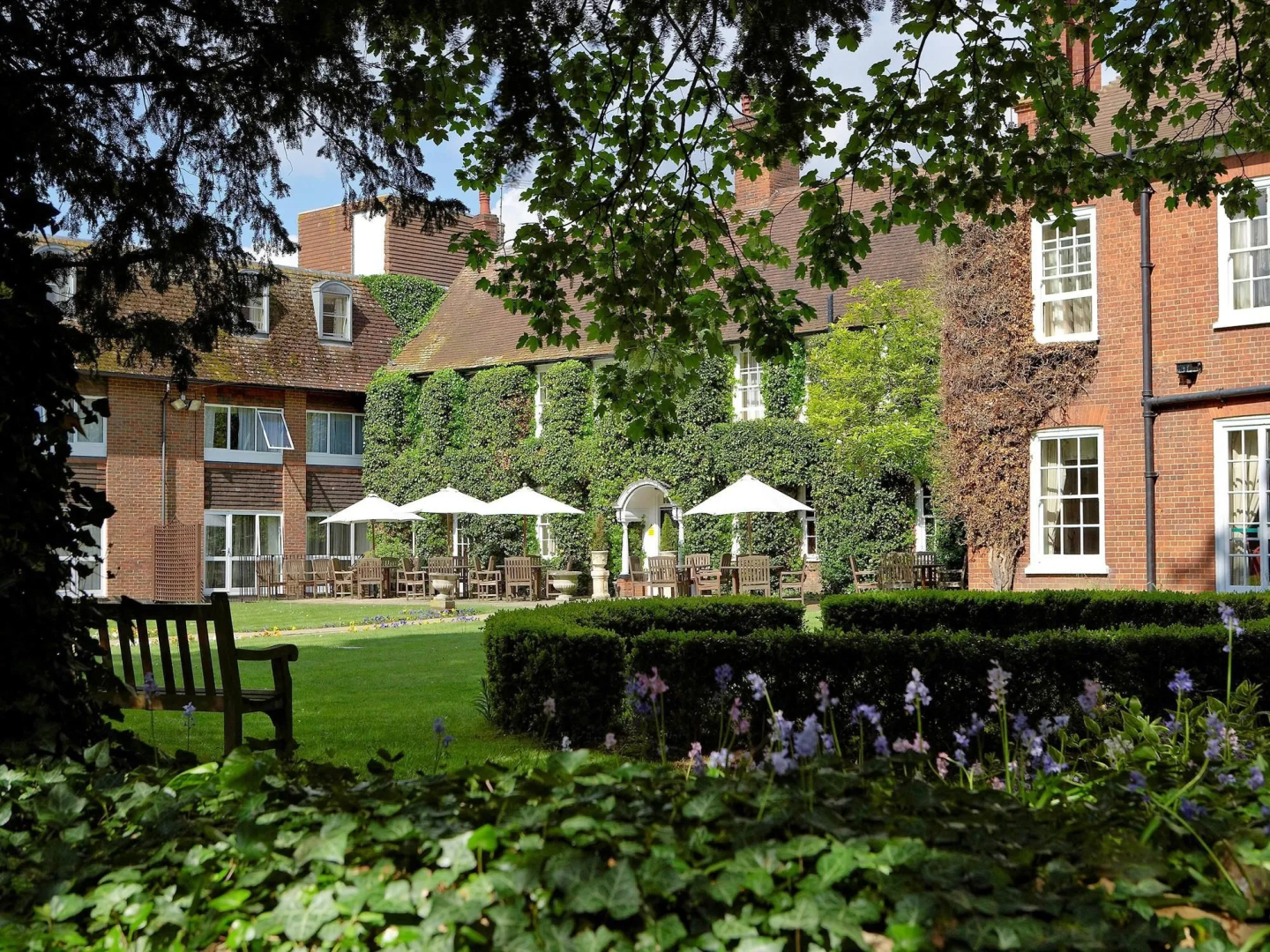 Foto - Bush Hotel Farnham