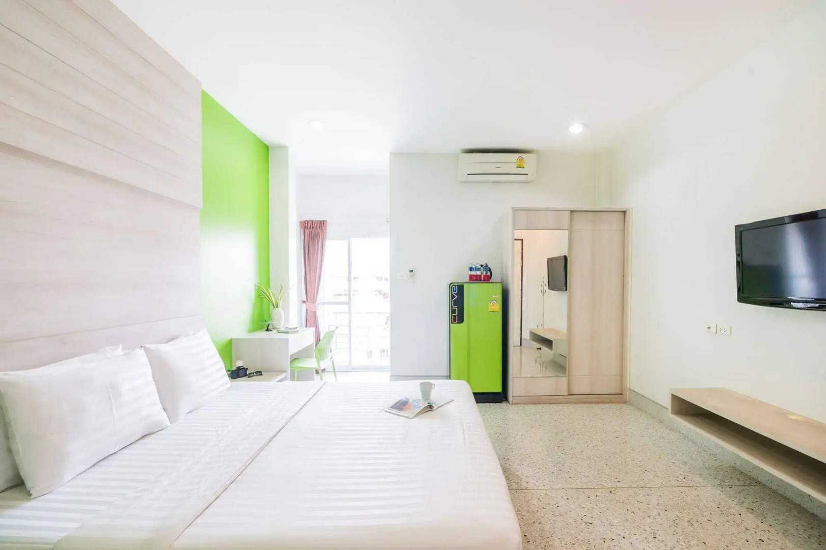 Foto - The Fifth Residence