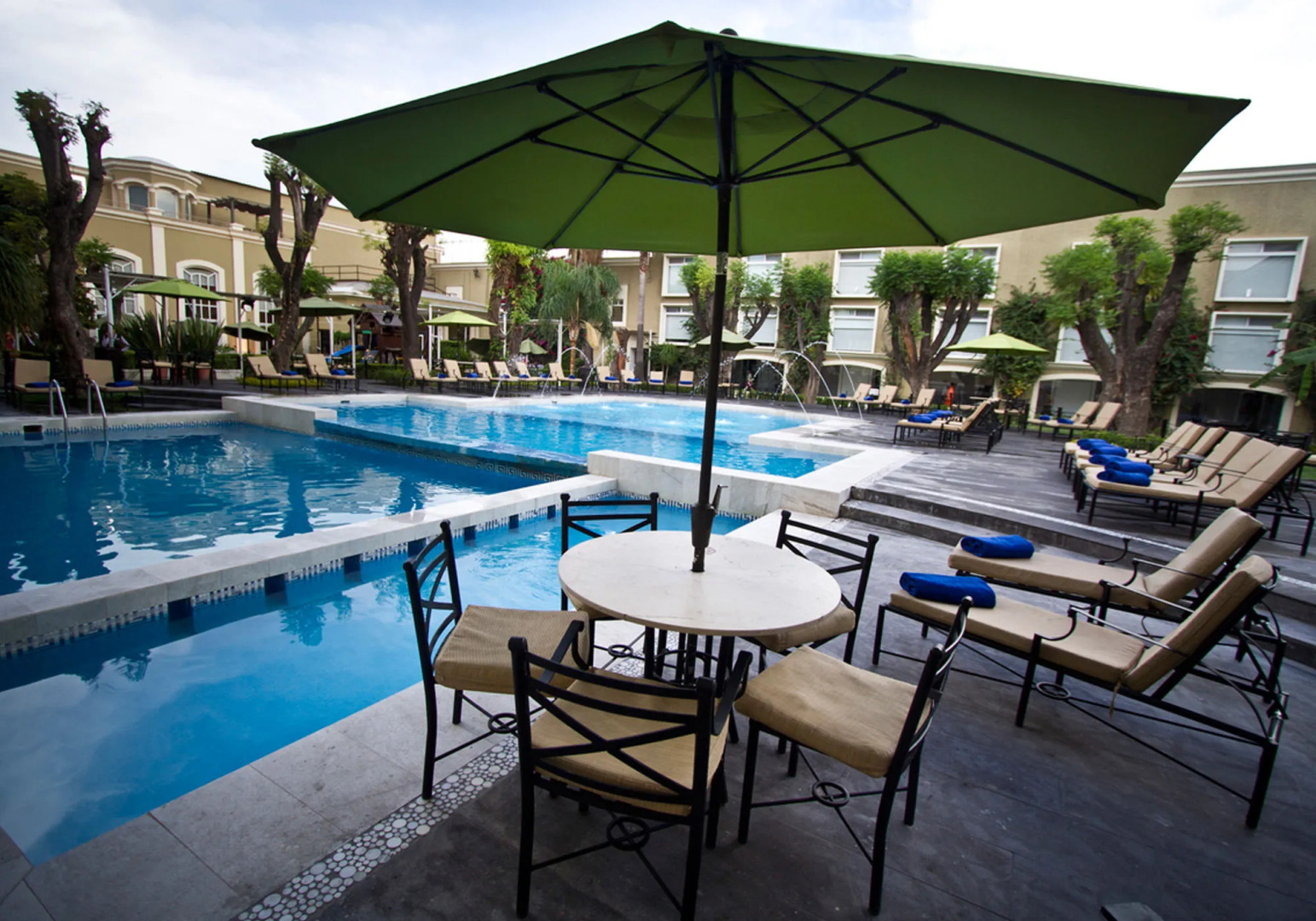 Photo - Plaza Camelinas Hotel