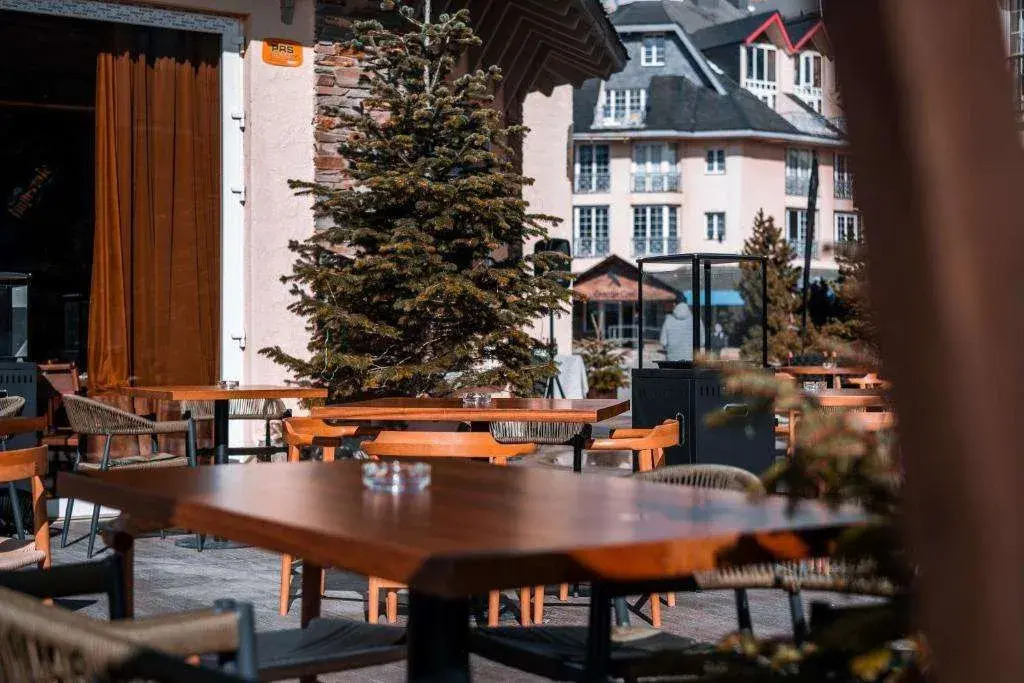 Photo - The Mountains Hotel