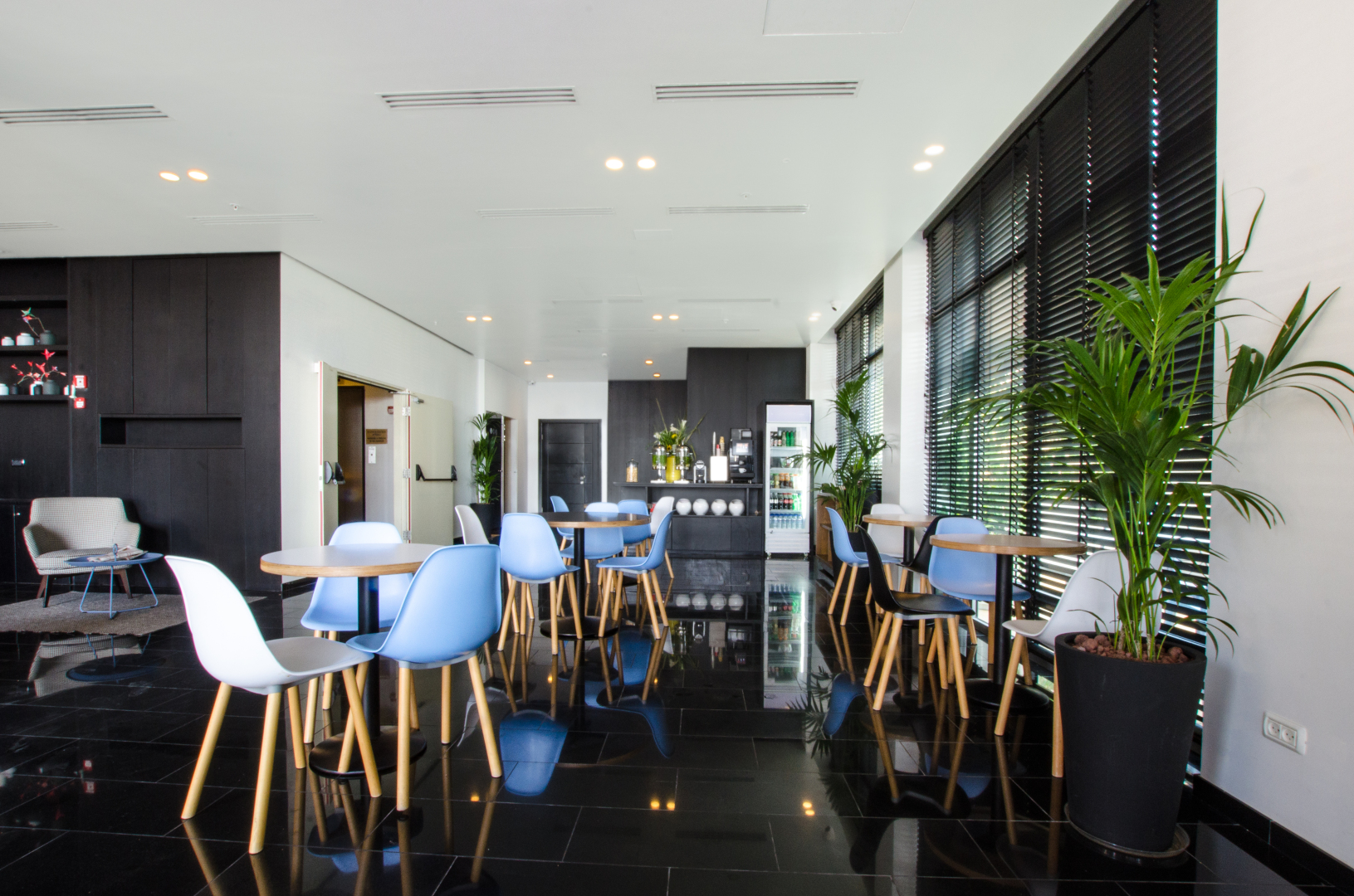 Photo - Seaside Hotel by Zvieli Hotels