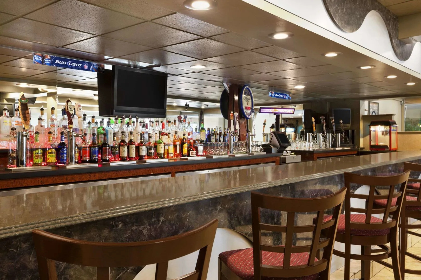 Foto - HomeTowne Studios by Red Roof & Conference Center Cortland