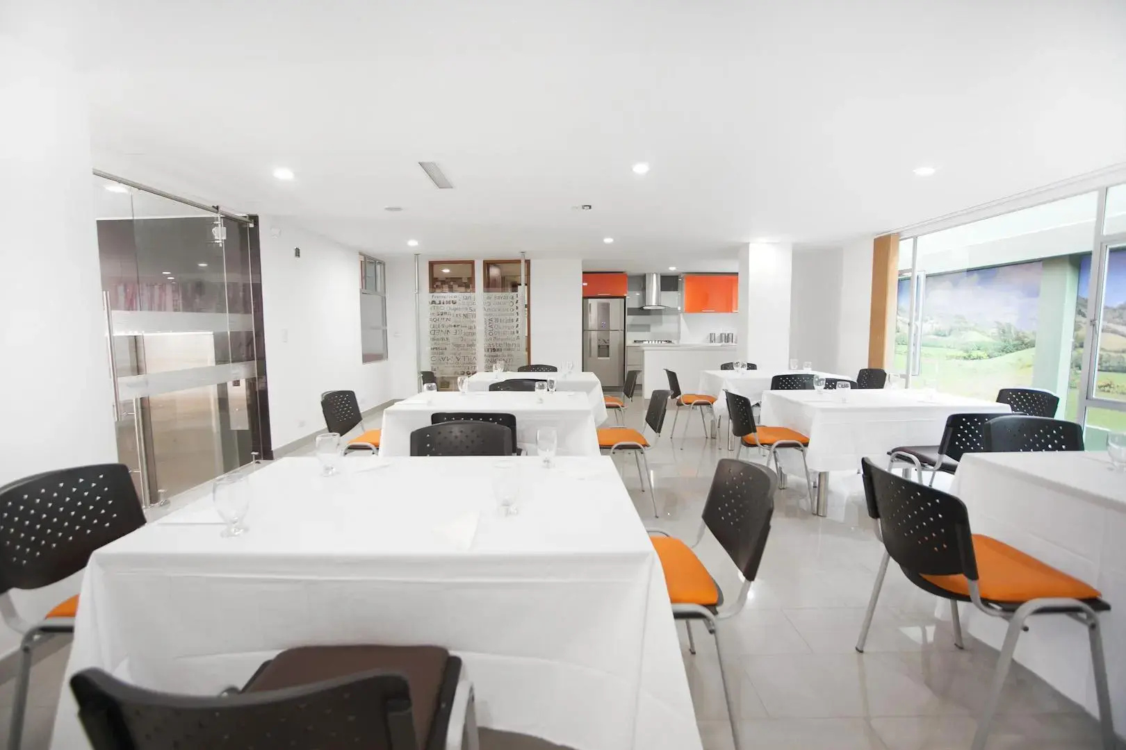 Photo - Hotel Castellana 100