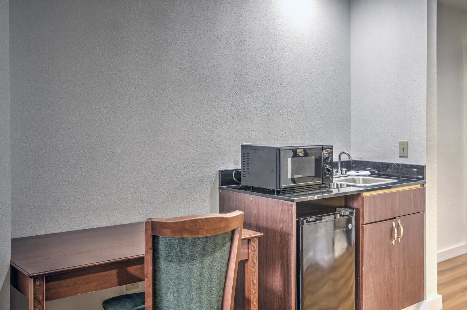 Photo - Motel 6-Dallas, TX - Northwest