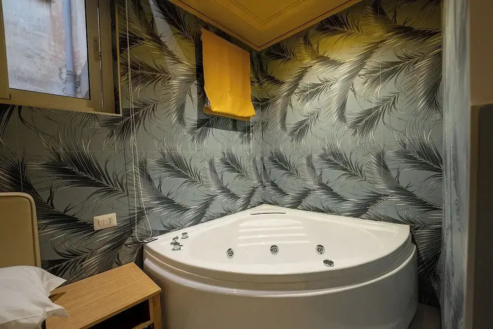 Photo - GreRos H. Porto Napoli Centro, by ClaPa Group Dislocated Hospitality