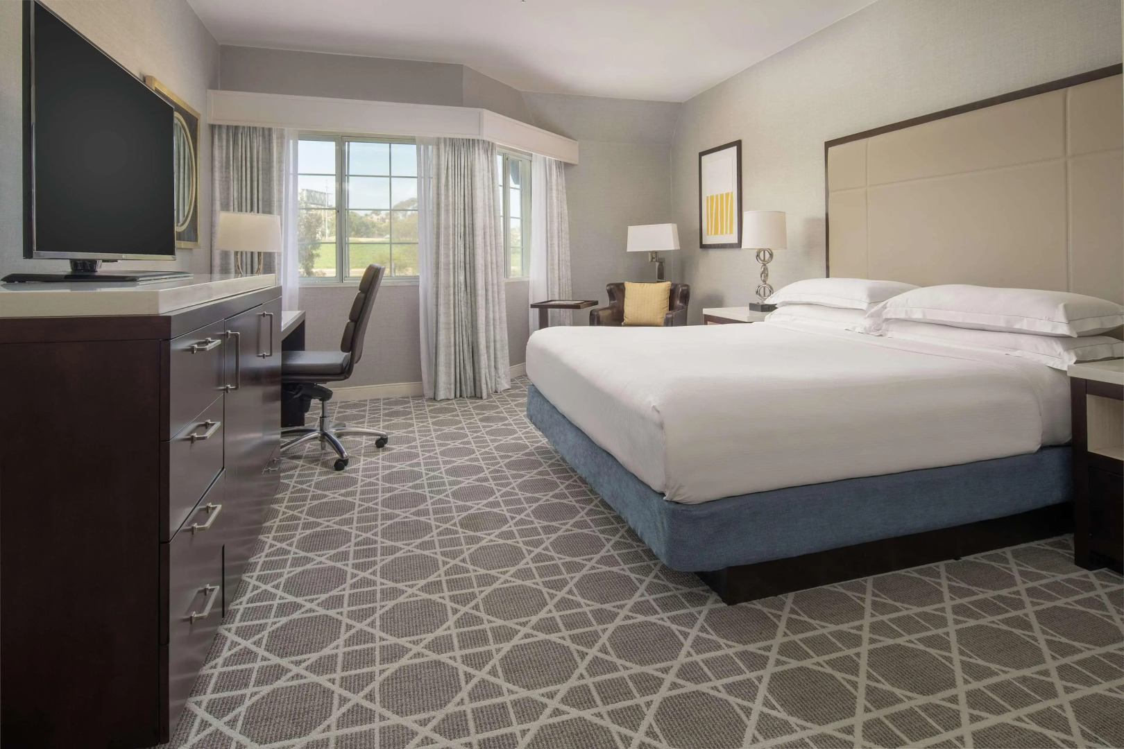 Photo - Hilton San Diego/Del Mar