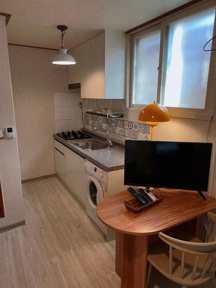 Photo - Jnineguesthouse