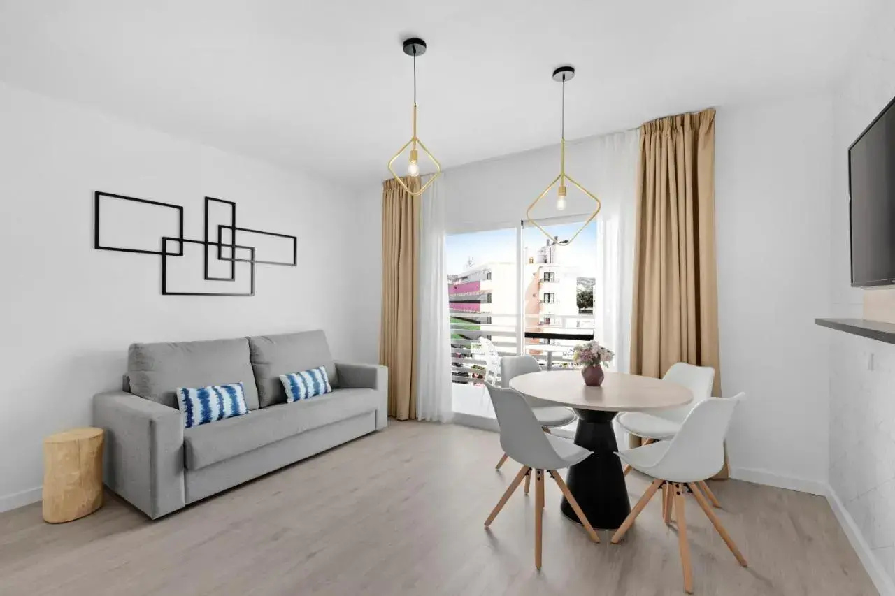 Photo - Palmanova Suites by TRH