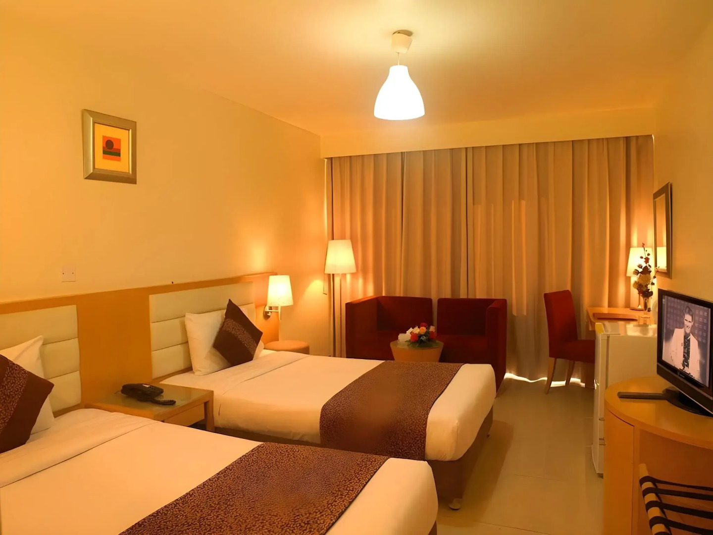 Photo - Phoenicia Grand Hotel