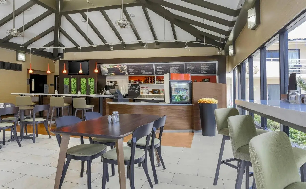 Foto - Courtyard by Marriott San Diego Del Mar/Solana Beach