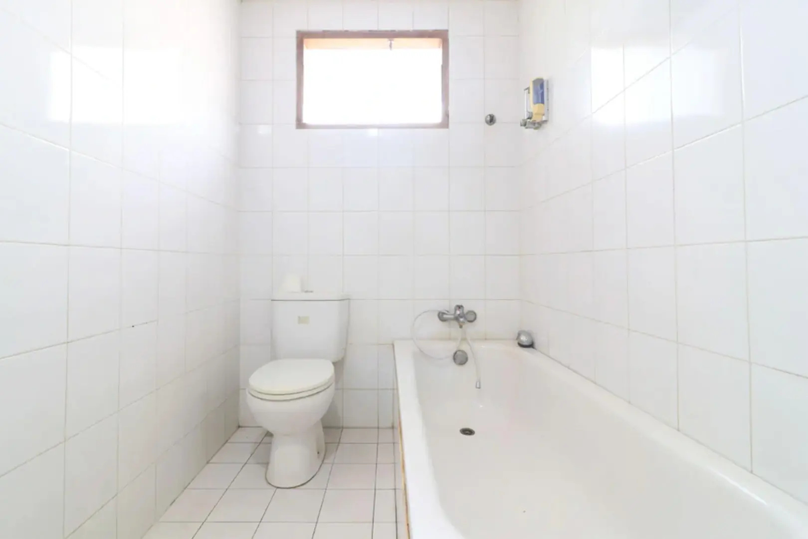 Photo - Urbanview Mroom PH Kemang
