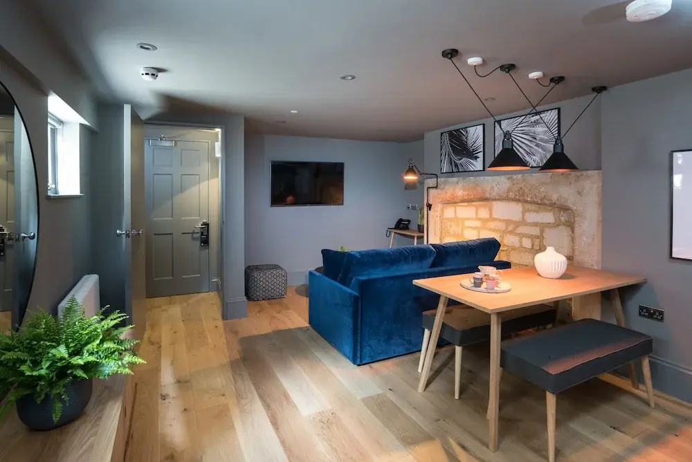 Photo - Hiding Space - Trim Street Apartments