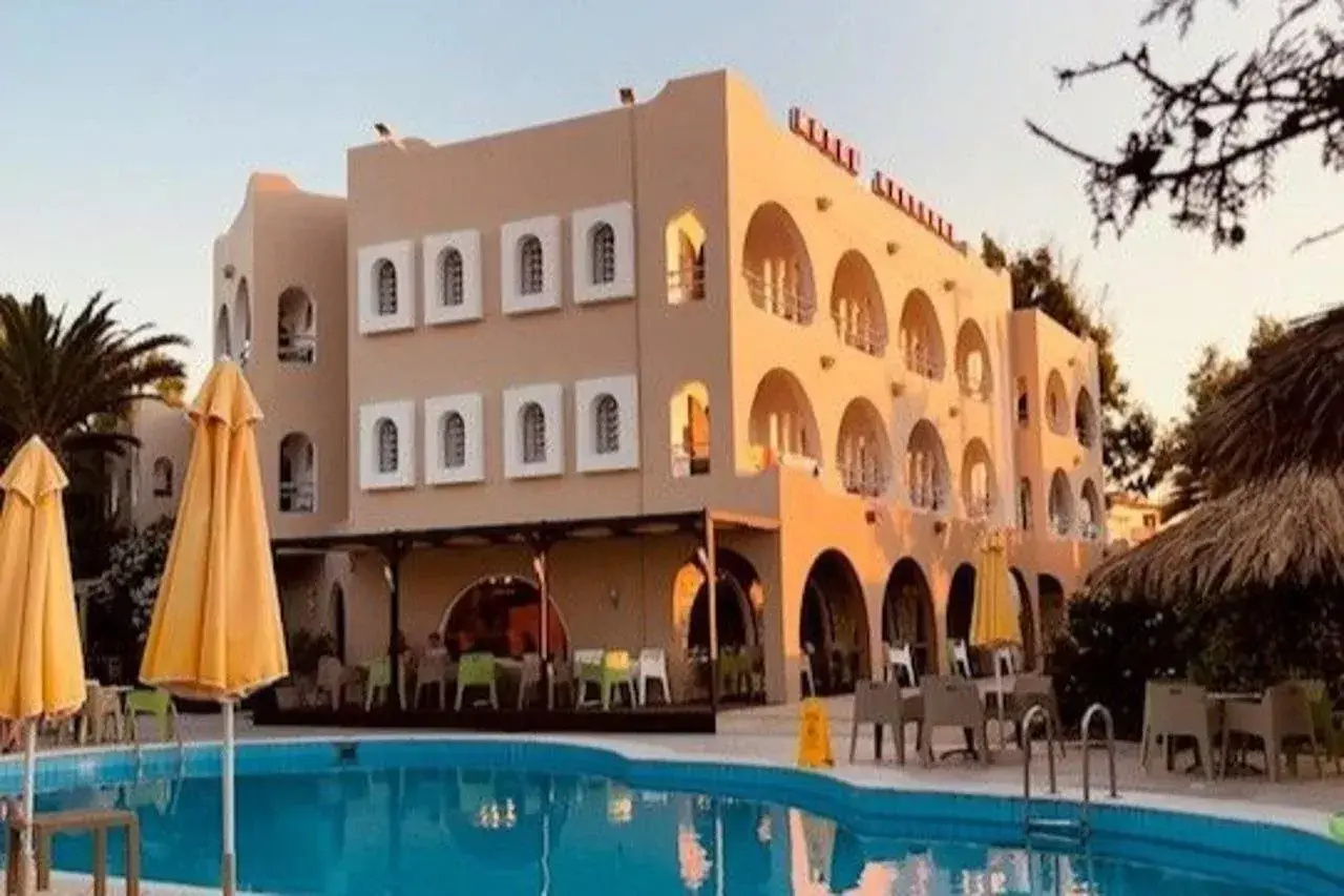 Foto - Karteros Hotel