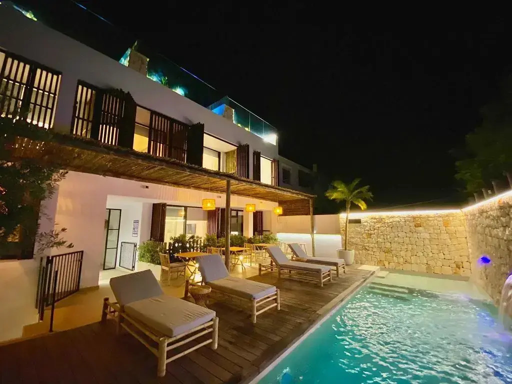 Photo - S´Estancia Suites