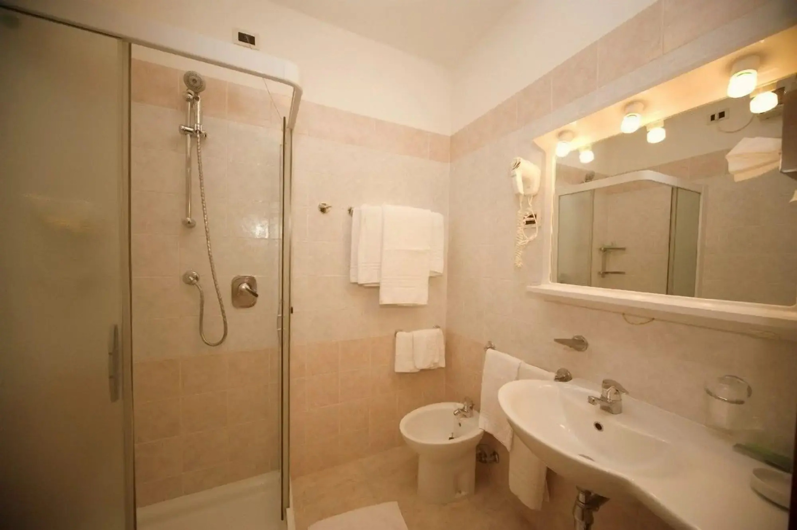 Photo - Hotel Mediterraneo