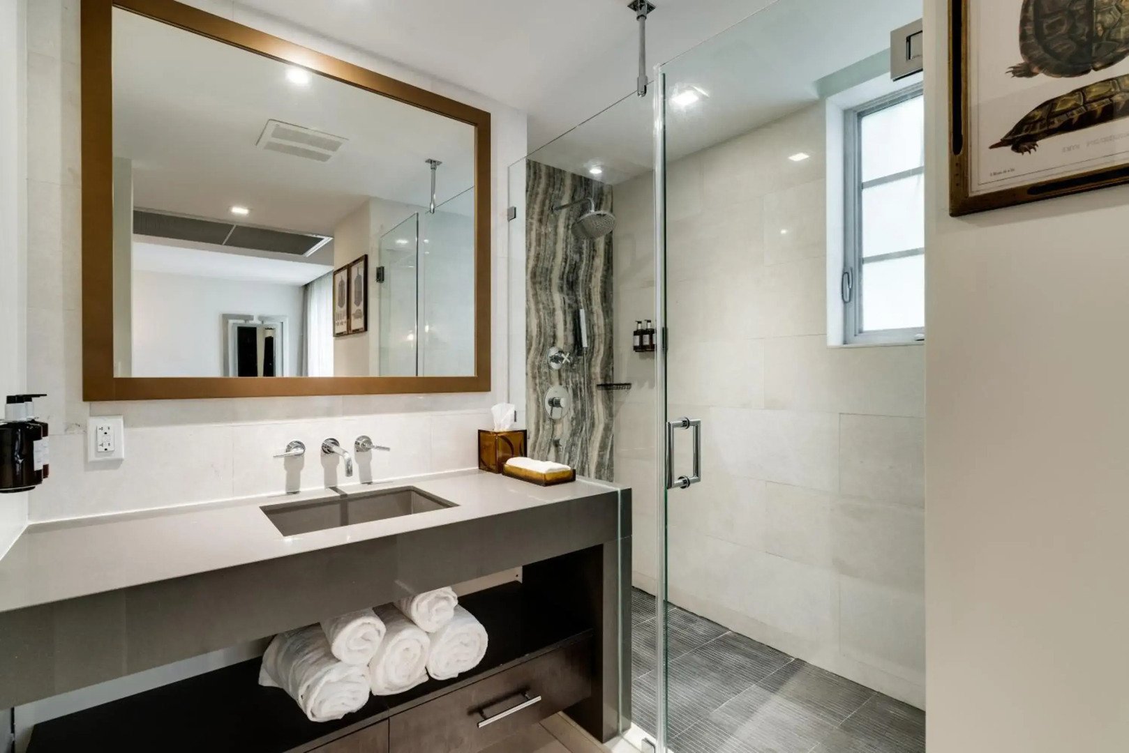 Photo - Iberostar Waves Berkeley Shore