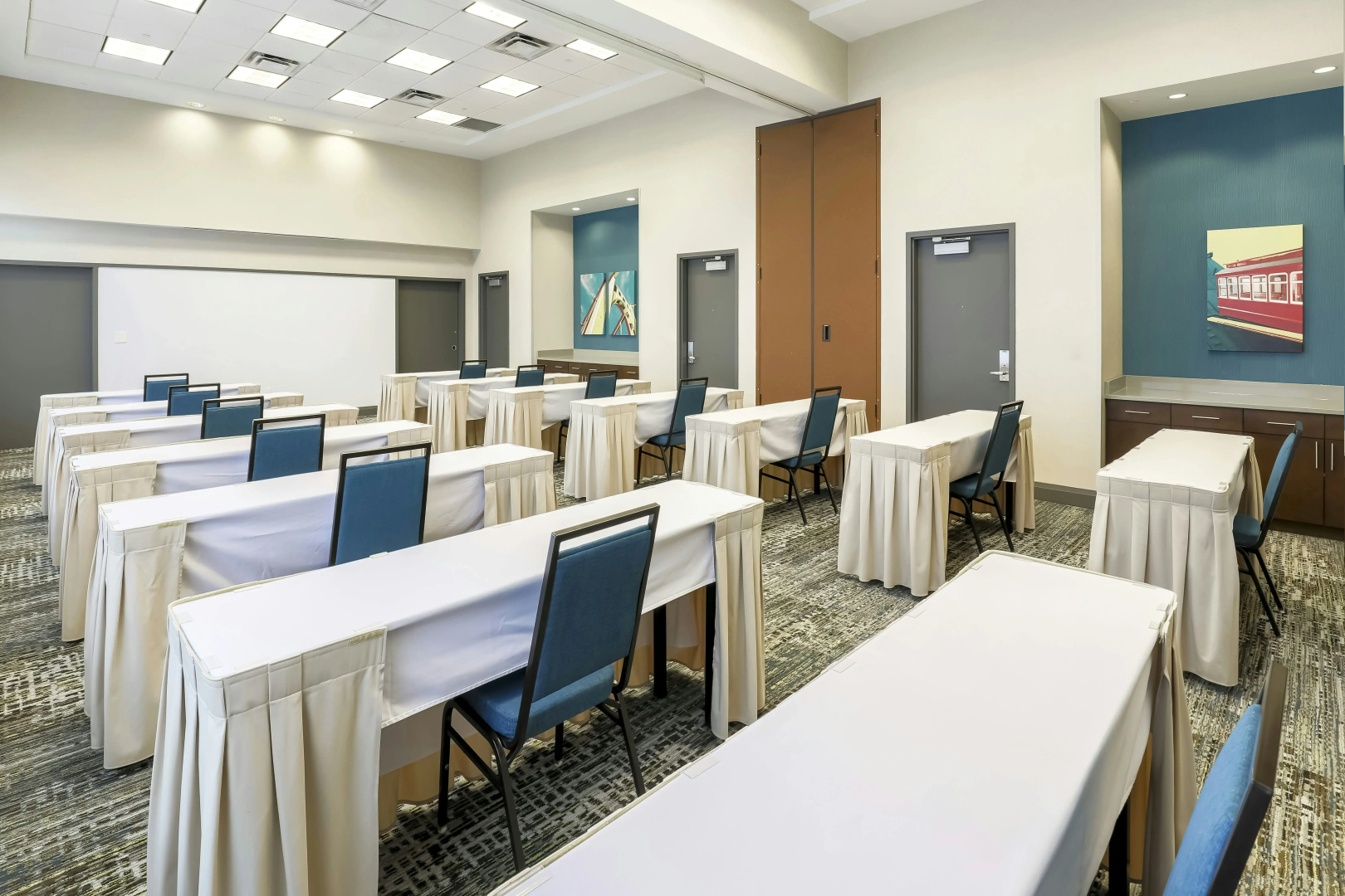 Photo - Hampton Inn & Suites Pittsburgh-Downtown