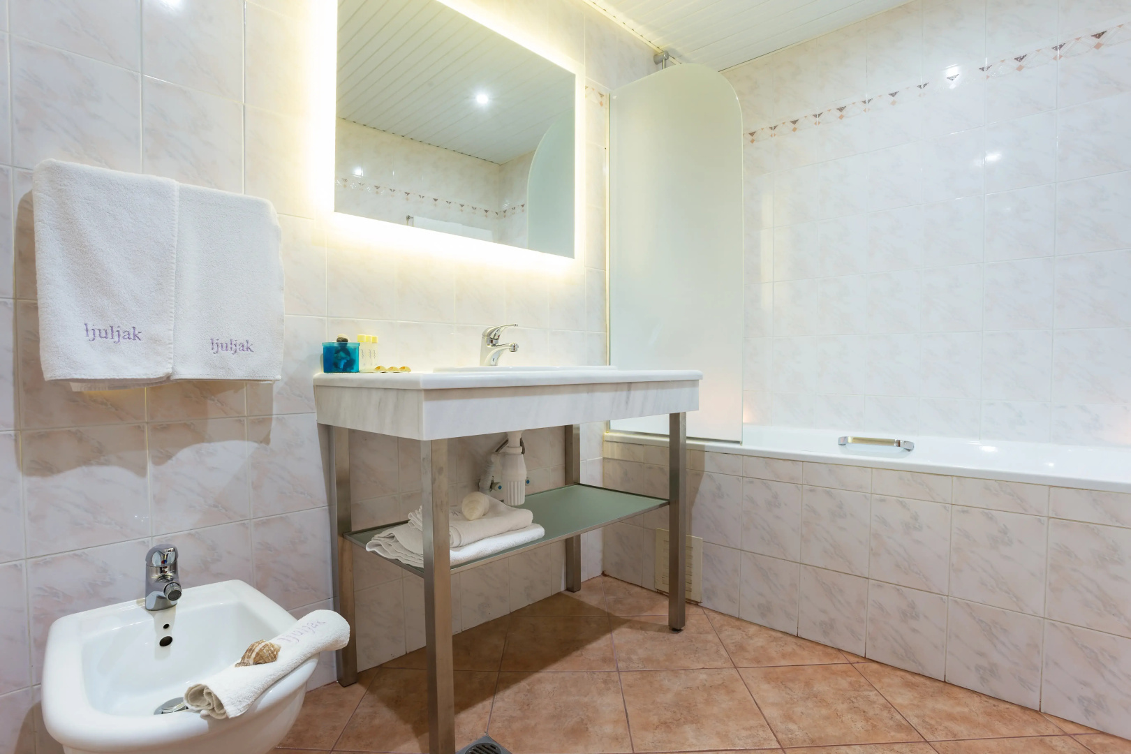 Photo - Ljuljak Hotel