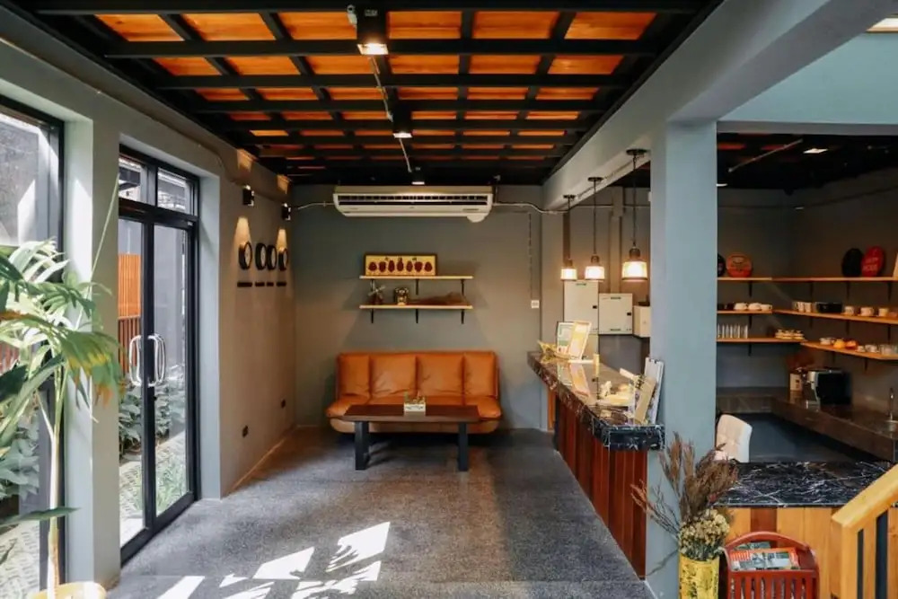 Foto - Yellow Pillow village