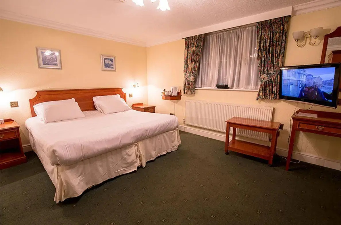 Photo - Harefield Manor Hotel
