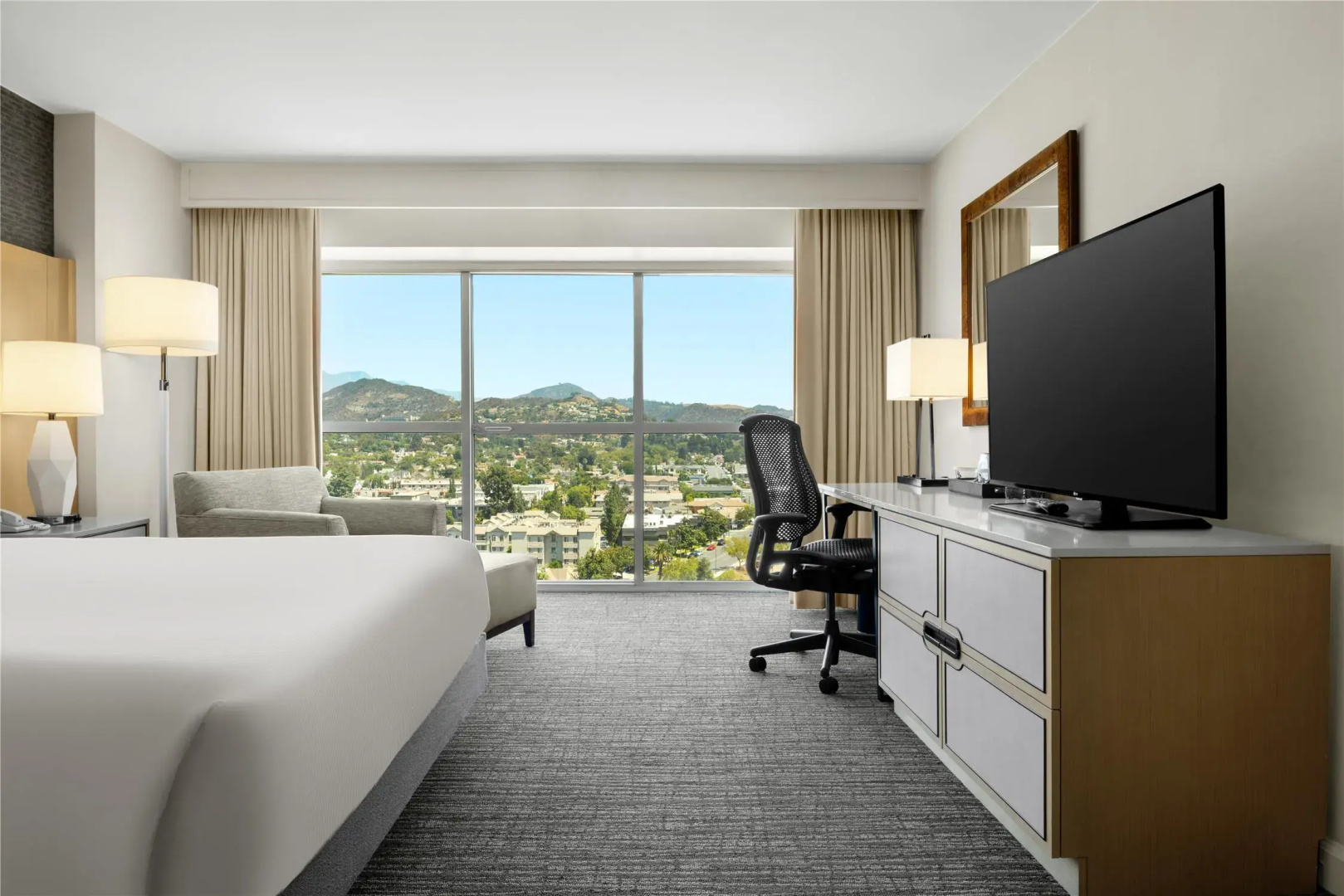 Photo - Hilton Los Angeles North/Glendale