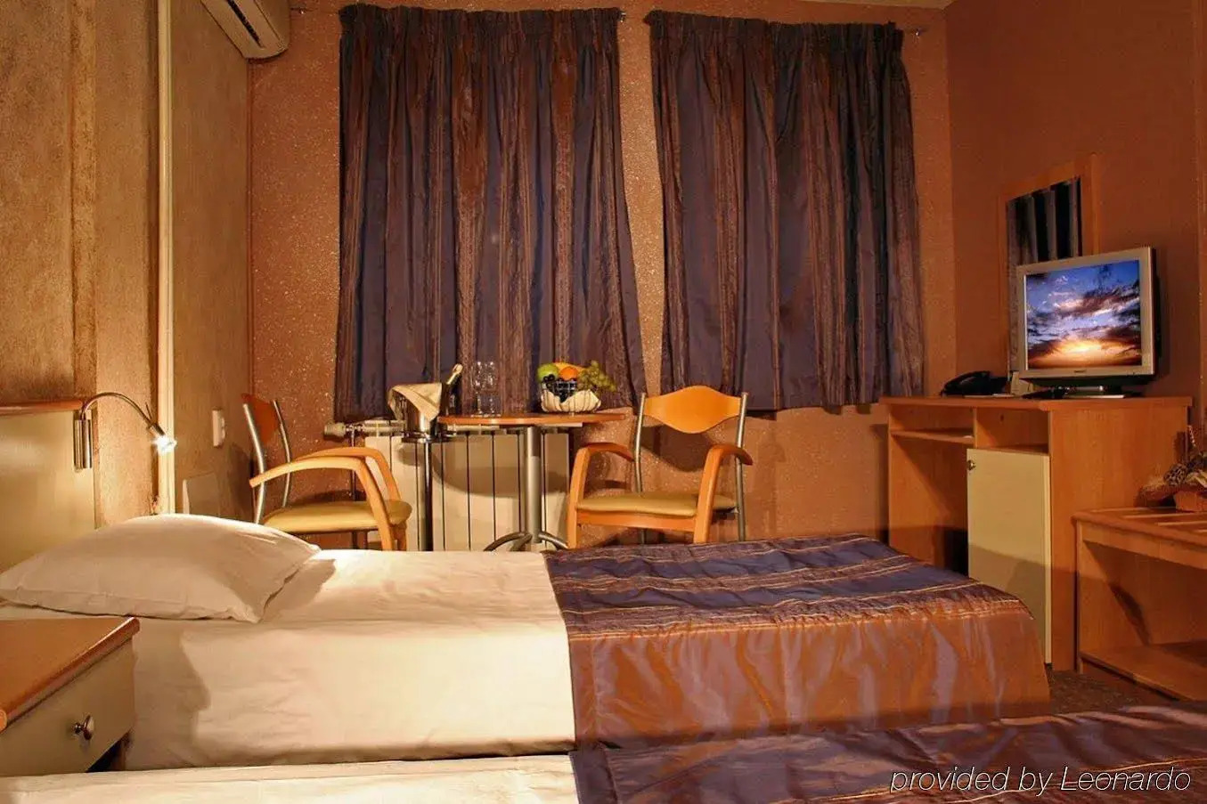 Photo - Hotel Brod - Free Parking