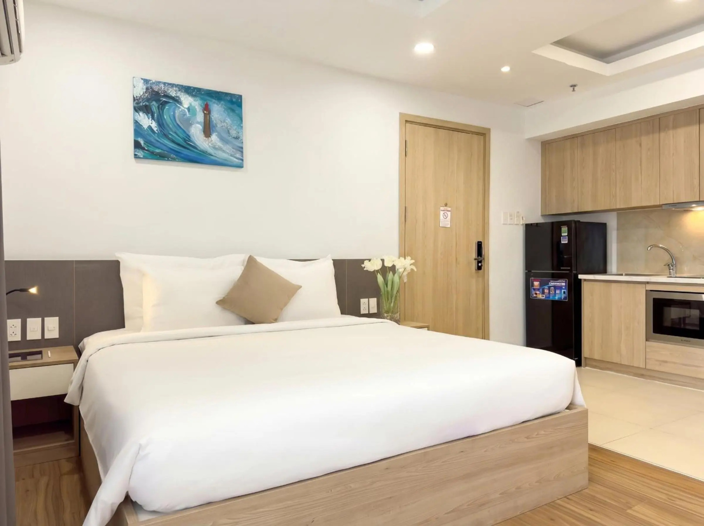 Photo - Cityhouse - LightHouse SG