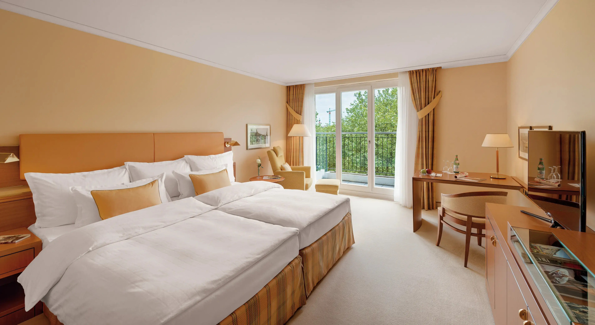 Foto - GRAND ELYSEE Hamburg